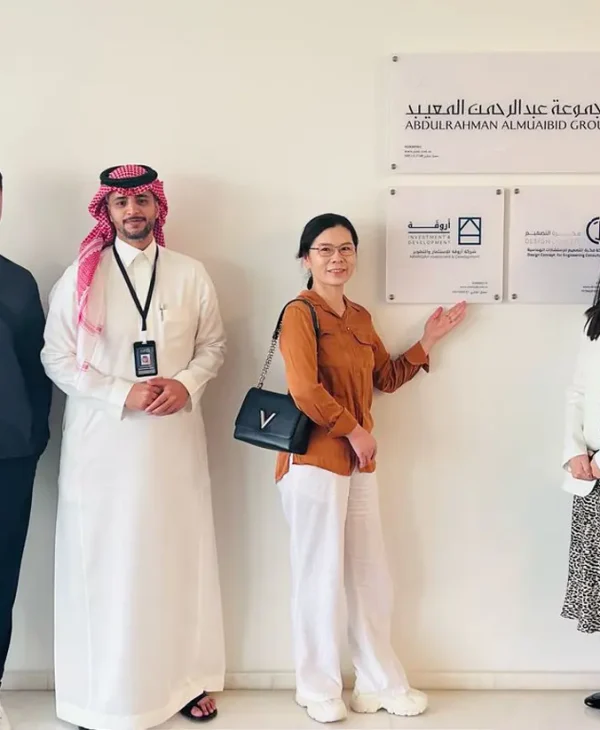 chinese-investors-visit-arweqah-company