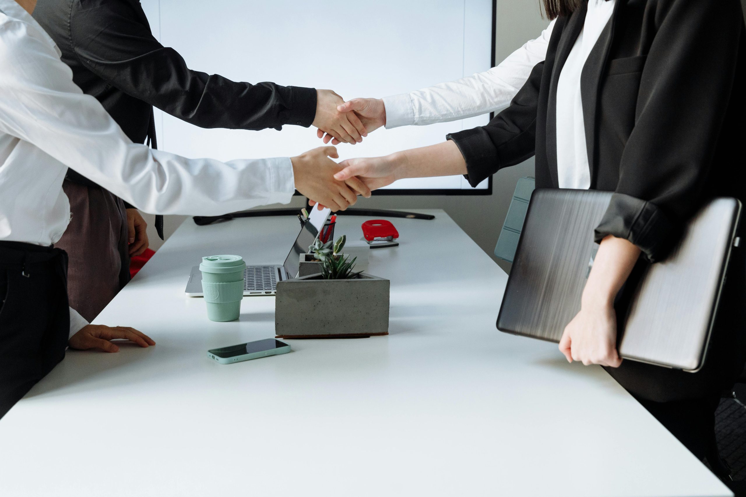 شركة مقاولات وعقارات موثوقة