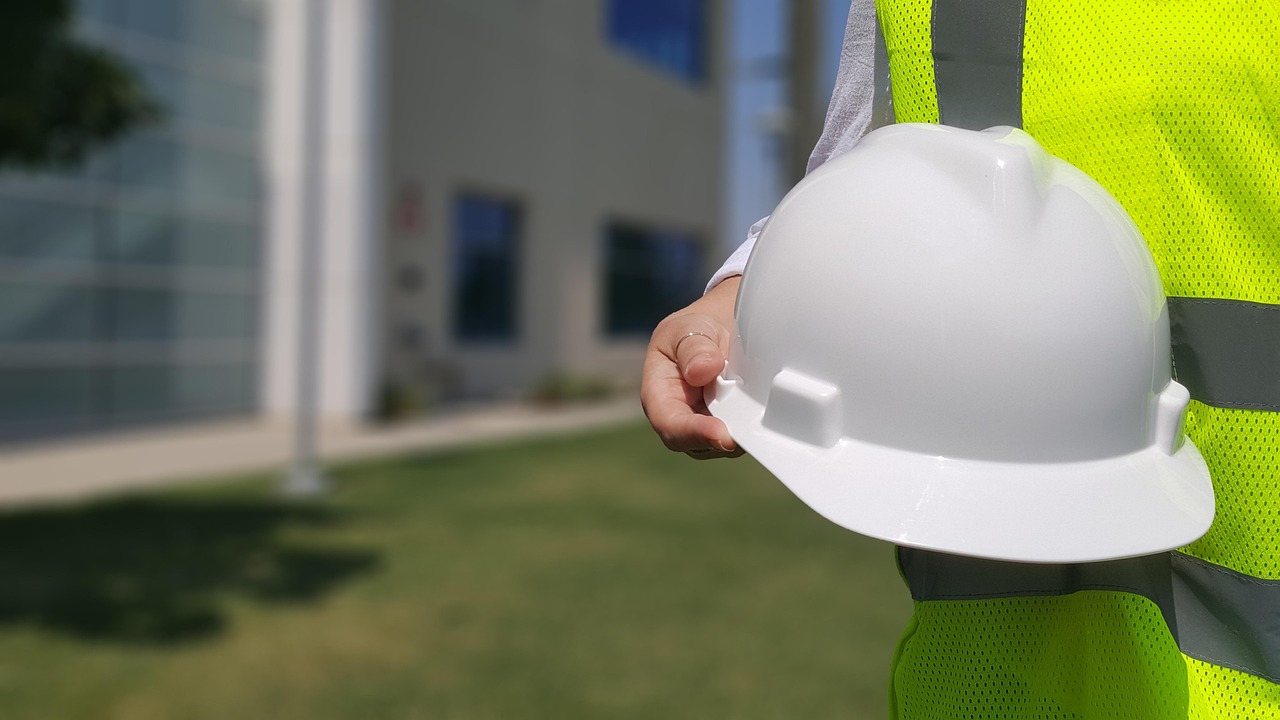 هل يمكن تحويل المقاول إلى مطور عقاري؟